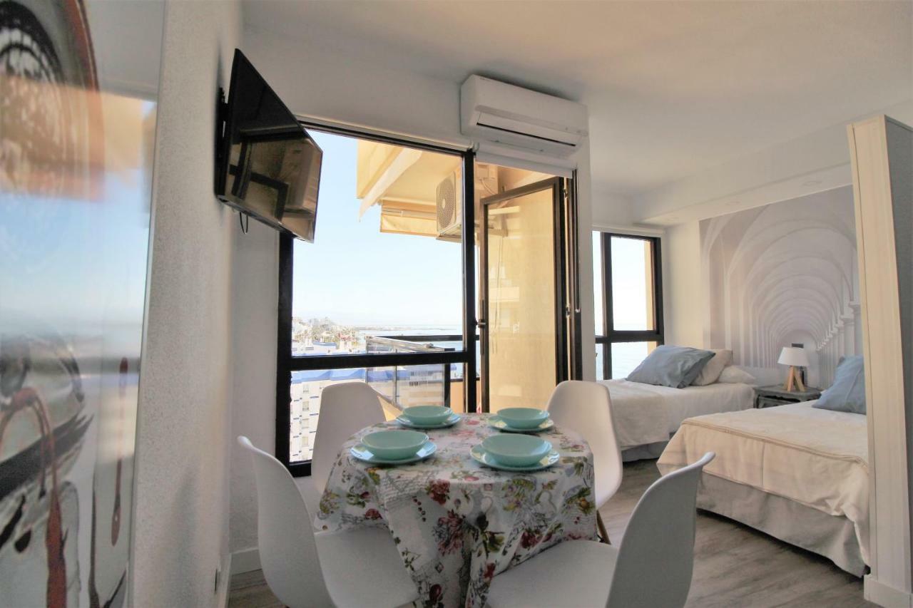 1St Line Beach Apartment Aloha Sun ベナルマデナ エクステリア 写真